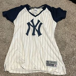 Majestic Yankees Tee